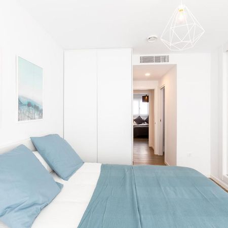 Fabuloso Apartamento Nuevo Con Parking Y Piscina Málaga Exterior foto